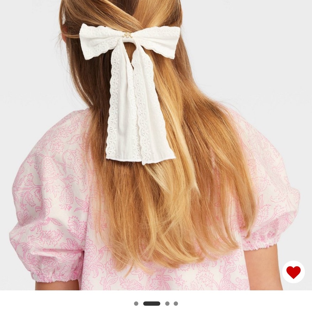 Delicate Lace Ribbon Bows - Ivory - Picture 2 of 3